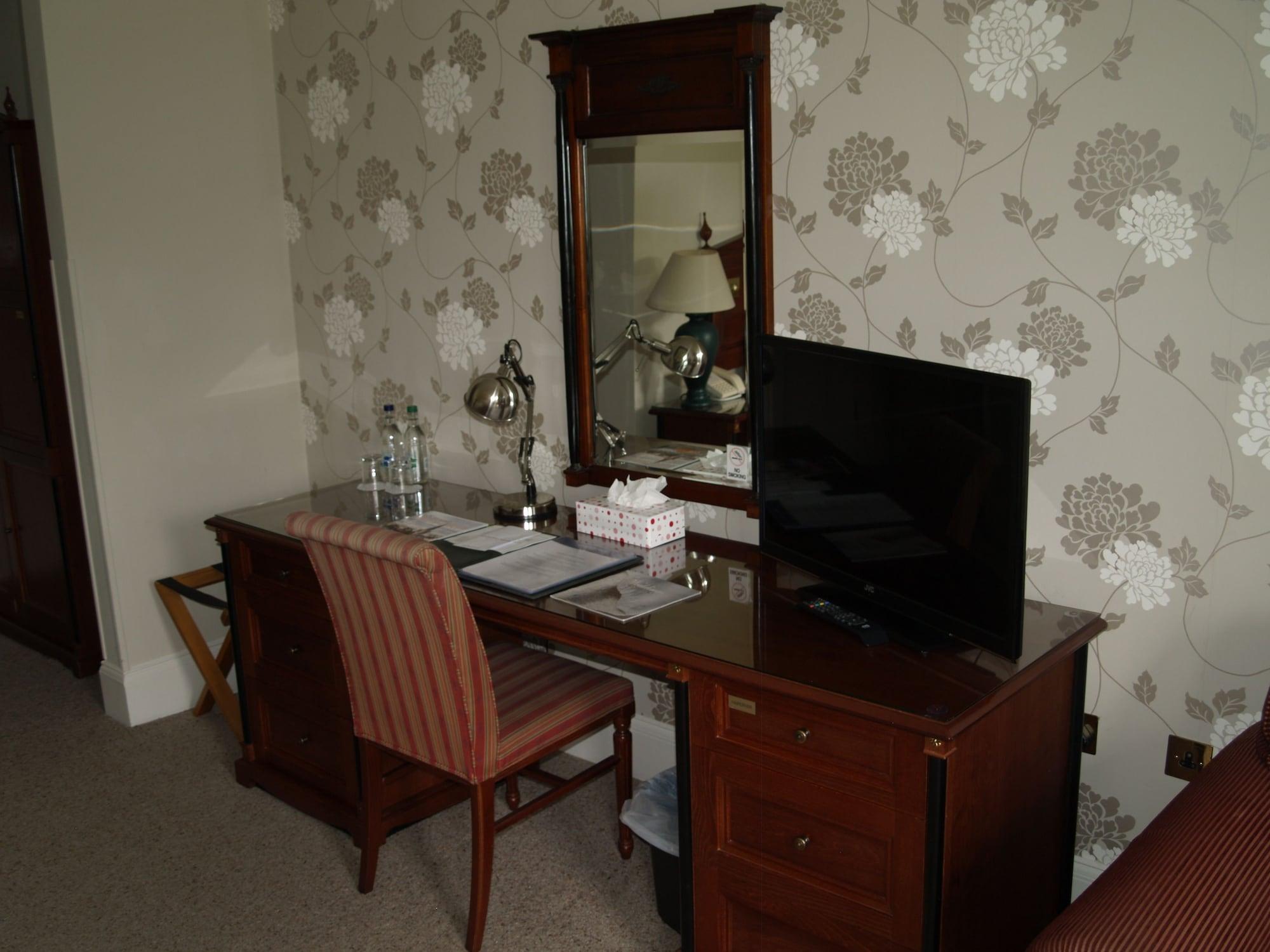 Woodland Manor Hotel Bedford Exterior foto